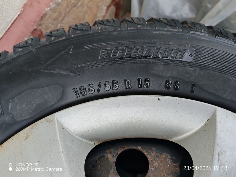 Cauciucuri M+Și,+jenti 185/65R15-jenti 5x114,3