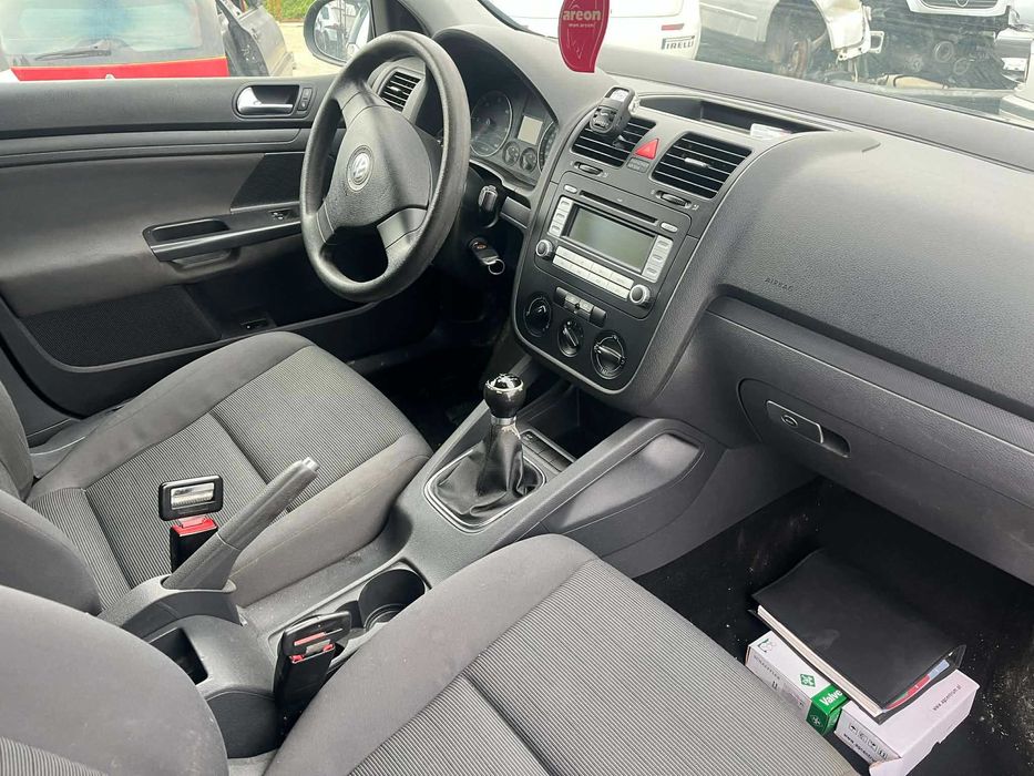 VW Golf V 5  1.9 TDI 90 к.с. 2007 г. Фолксваген Голф 5 на части