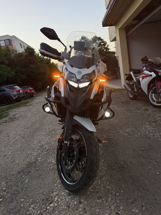 Motocicleta Benelli TRK 502X 2021 cu doar 12k km
