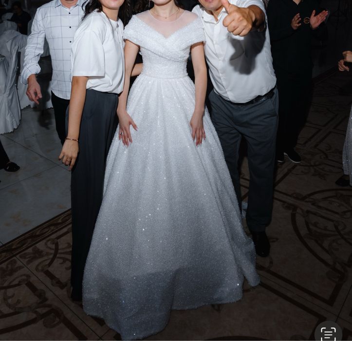 Продам свадебное платье