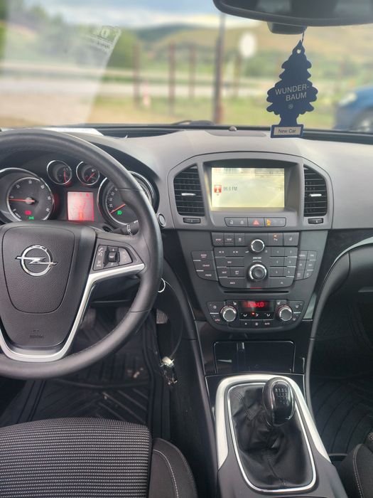 Opel Insignia A limuzina 2013