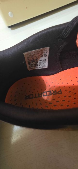 Бутонки на adidas PREDATOR