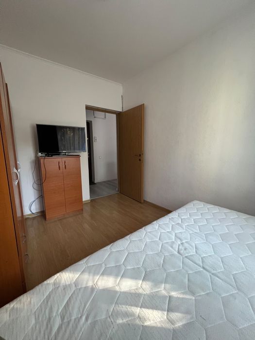 Inchiriez apartament 2 camere