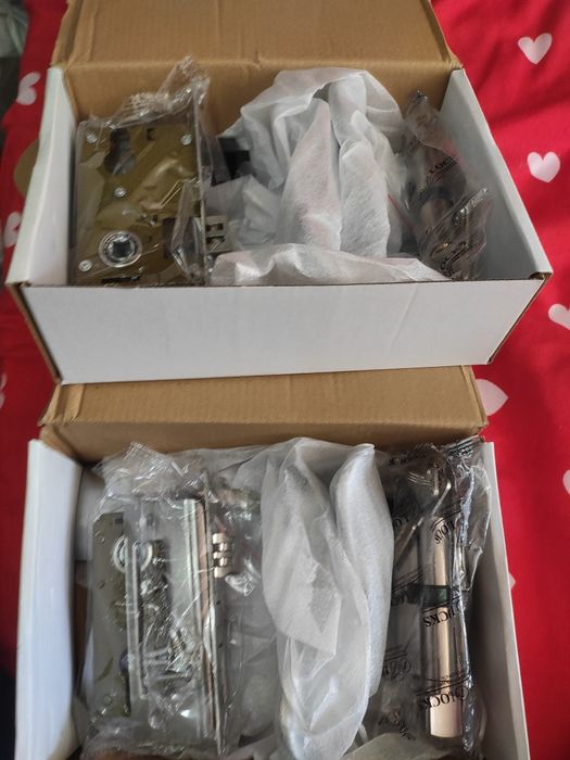 Broasca usa interior mdf.