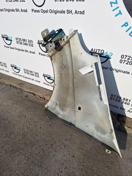 Aripa fata dreapta Opel Vivaro