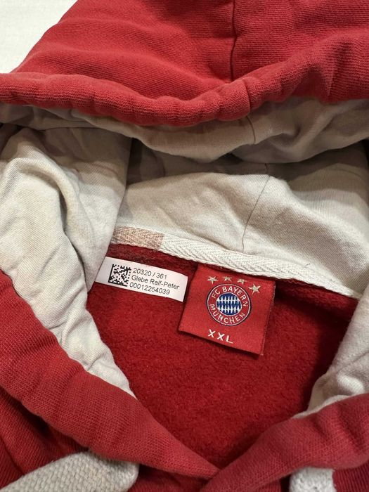 FC Bayern München (ФК Байерн Мюнхен) мъжки суитшърт с качулка