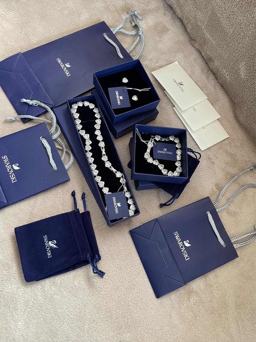 Set swarovski nou cu eticheta si factura