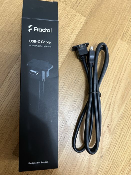 Cablu usb-c Fractal model- E