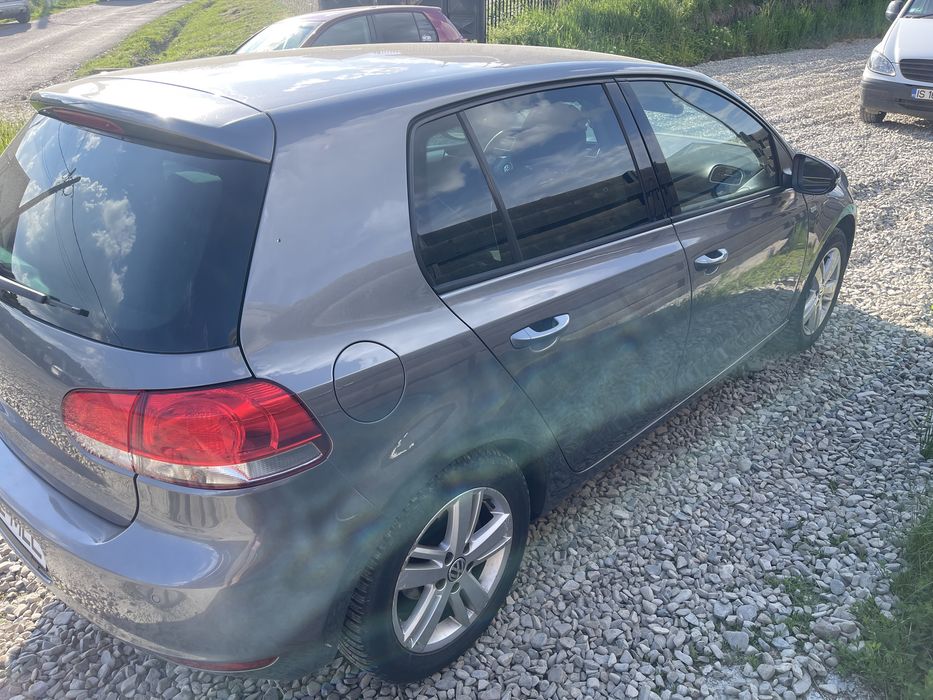 VOLKSWAGEN Golf 2012 — imagine 2