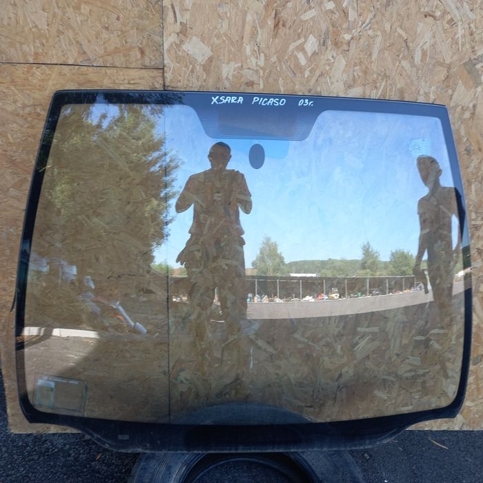 Челен прозорец за ситроен хсара пикасо 2003 година