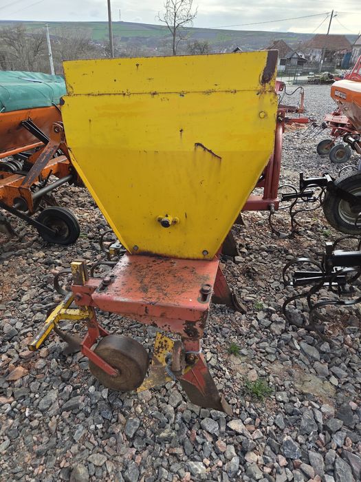 Prasitoare 4 sire cu fertilizare