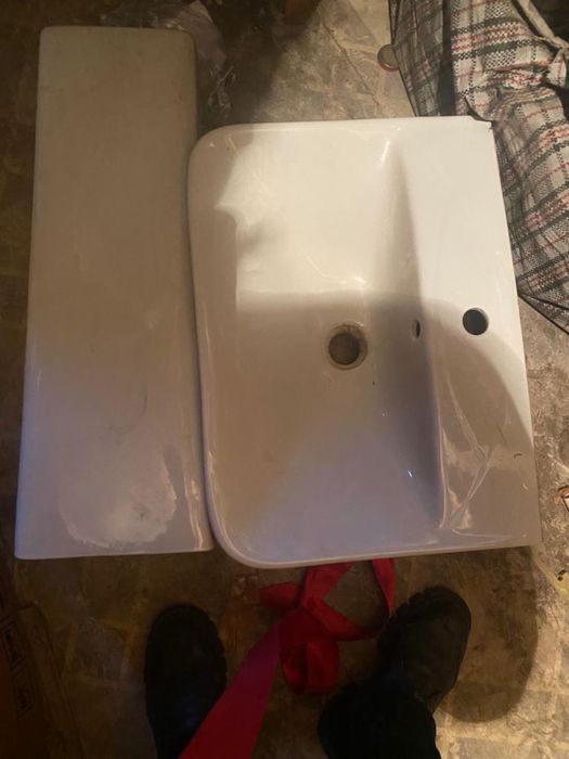 Две раковины по 10 тыс тг.