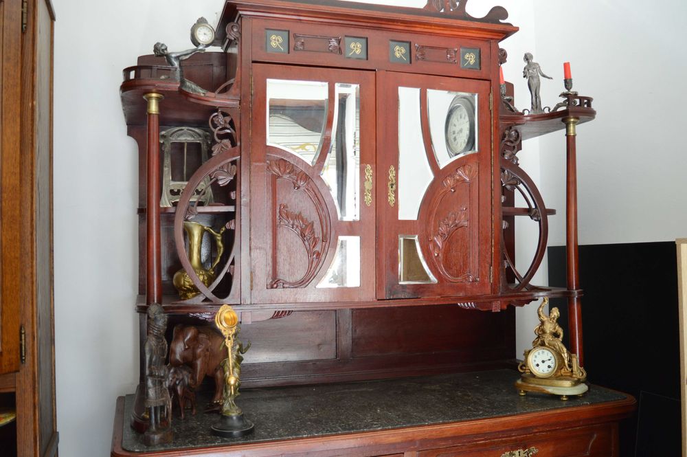 Старинен салонен бюфет сецесион