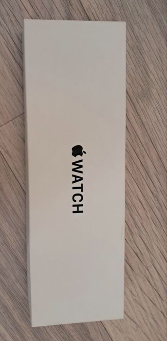 Apple Watch se 3     44 mm