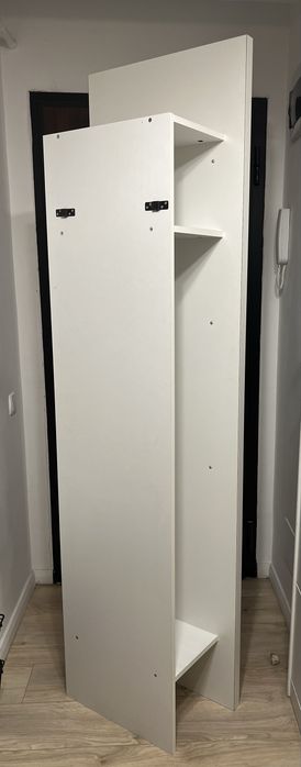 Panou hol MOBEXPERT cu oglindă + cuiere + rafturi+bara umerase – modern, alb, pret usor negociabil