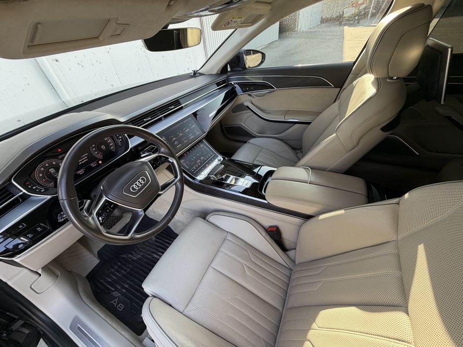 Audi A8 L 55TFSI Business Edition / Softclose / Masaj / Ventilatie / TV / B&O / Matrix / Panoramic / Quattro / 360 / FULL