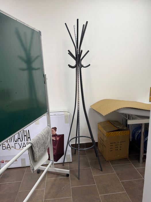 Срочно распродажа офисной мебели!