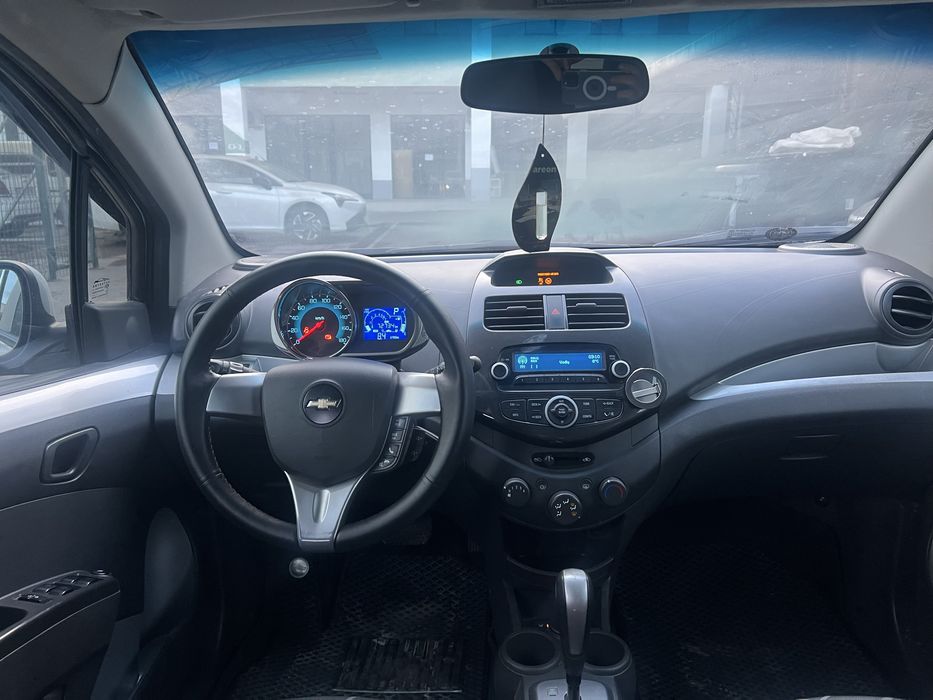 Spark 2022 avtomat срочно