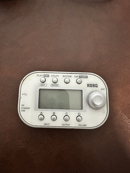 Vand Korg Pandora mini cu tonuri