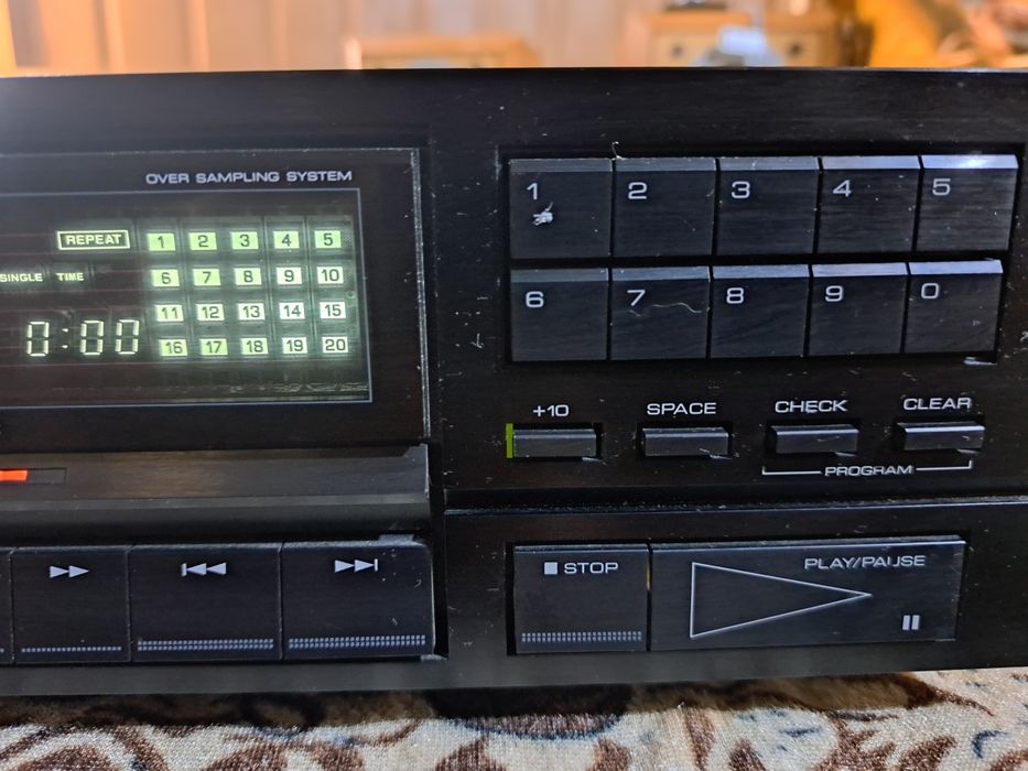 Kenwood DP-880SG - CD Player