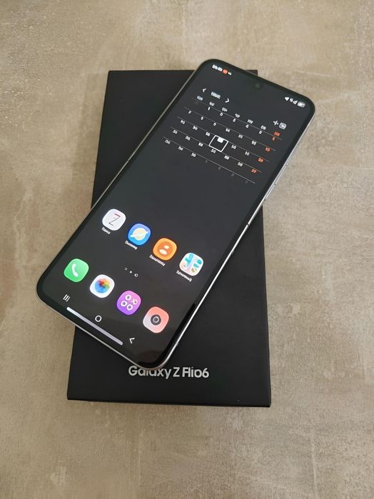 Samsung Z flip 6