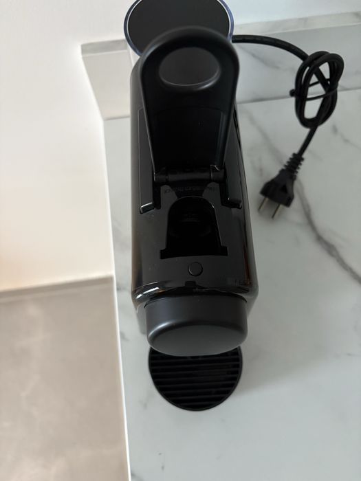 Aparat cafea Nespresso De’Longhi