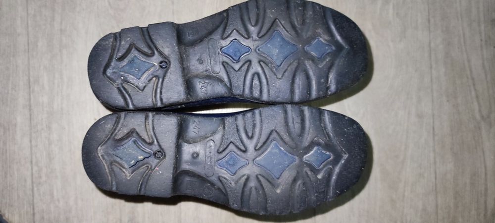 Резиновые сапоги