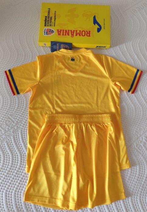 Set echipament Joma - Echipa Națională, 7-8 ani