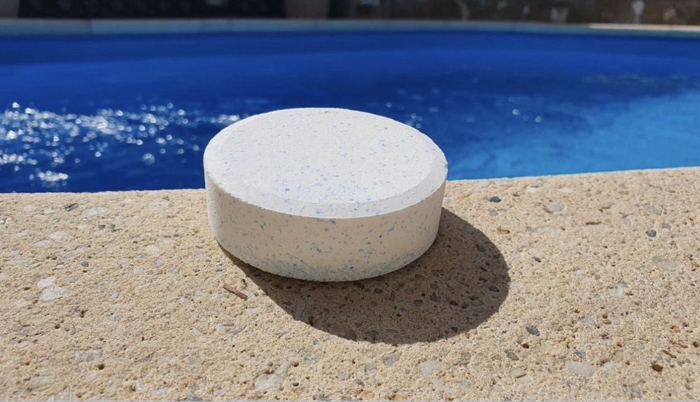 Хлор таклетка для очистки басейна