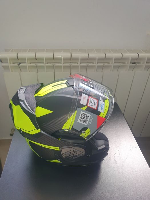 Vand casca LS2 nouă S