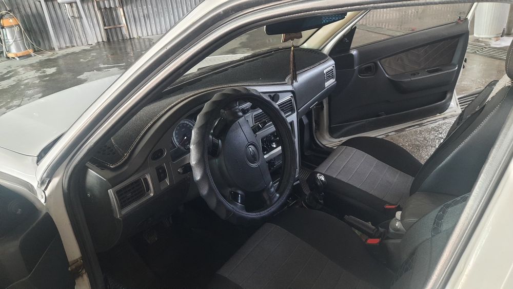 Nexia 2 в хорошем состоянии