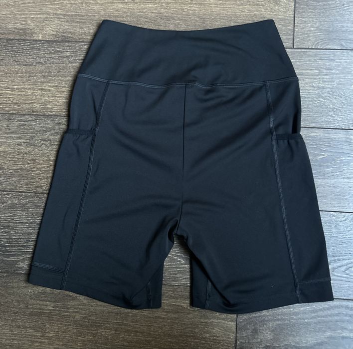 Дамски фитнес дрехи Gymshark