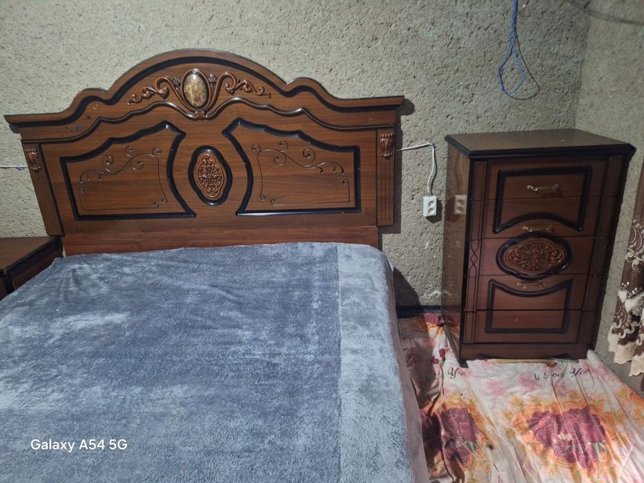 Мебель комот шкаф спальня