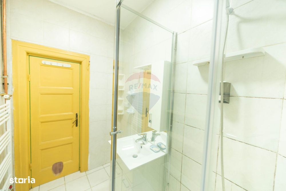 Apartament cu 3 camere de inchiriat, 69 mp utili, Mall Vitan