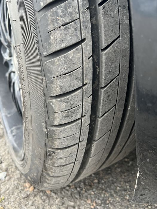 Резина 275/40R20