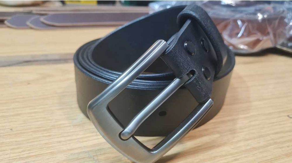 Колани от естествена кожа