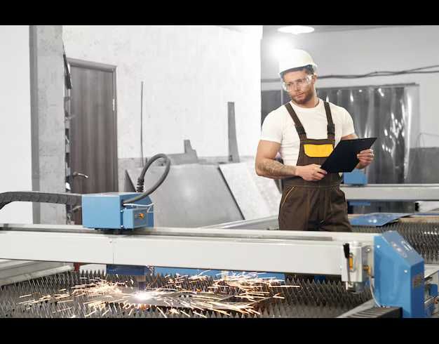 Лазерная резка  Лазерная сварка и  Лазерная чистка металла