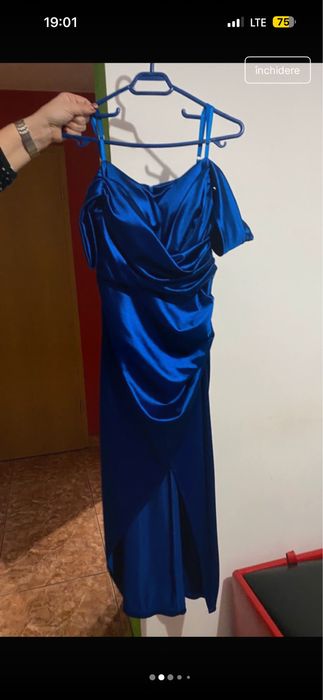 Rochie satin albastra