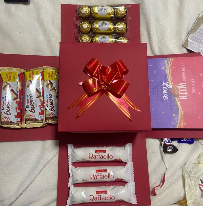 Cutiuța cu dulciuri