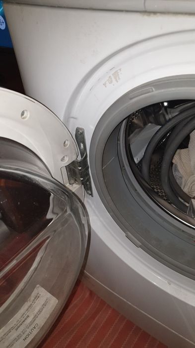 Продам стиральную машинку