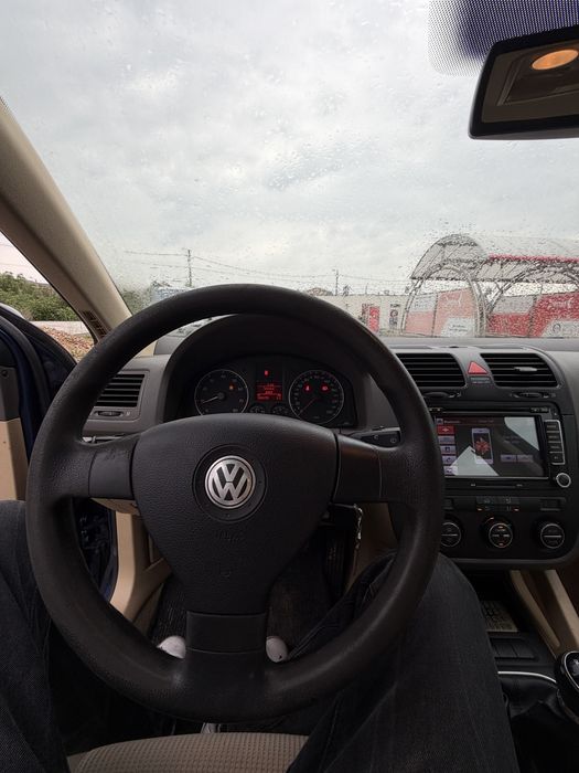 VW Jetta 2.0 FSI