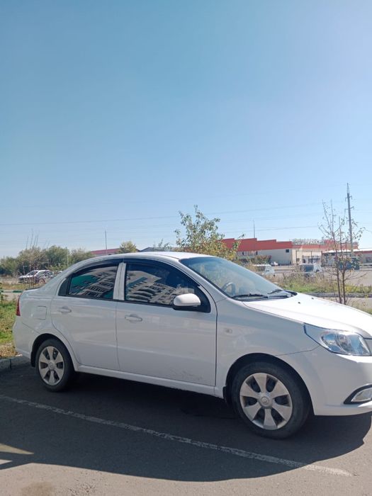 Продам автомобиль шевролет