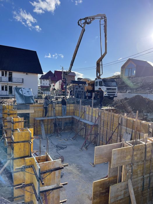 Panou cofraj pentru beton