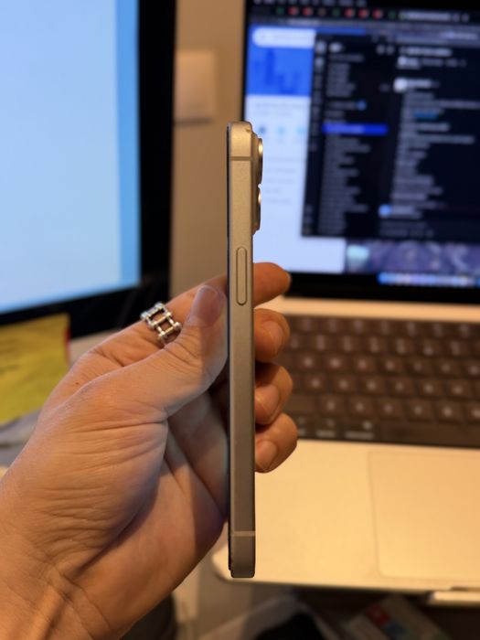 Iphone 15, 256GB