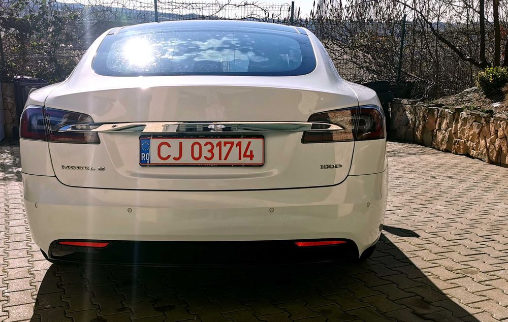 Tesla Model S 100D- Incarcare gratis-In Garantie-range 550km-carlig