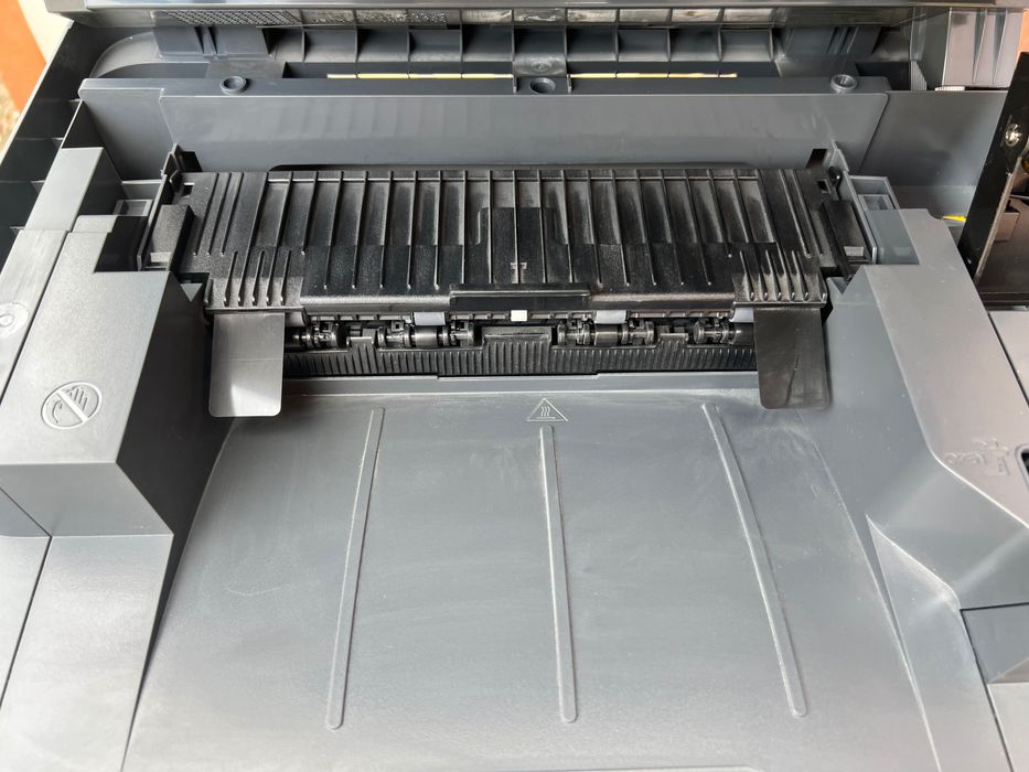 Продам МФУ НР MFP 135w