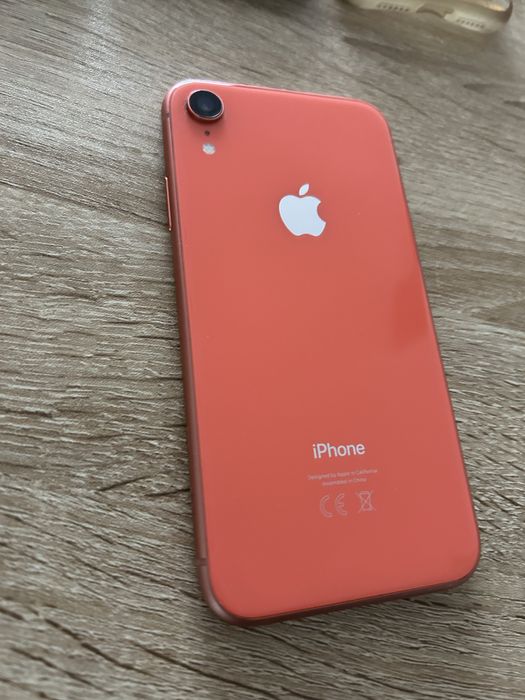 Iphone Xr 64gb пълен комплект