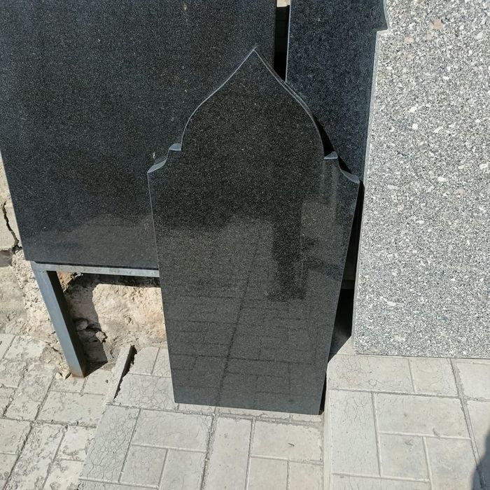 Памятники,оградки