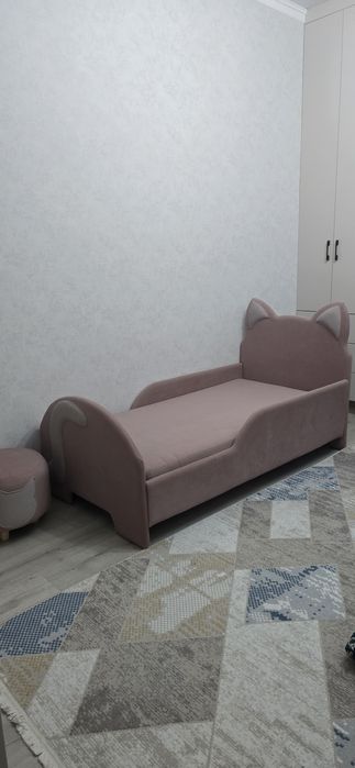 Продам кровать детская для девочки