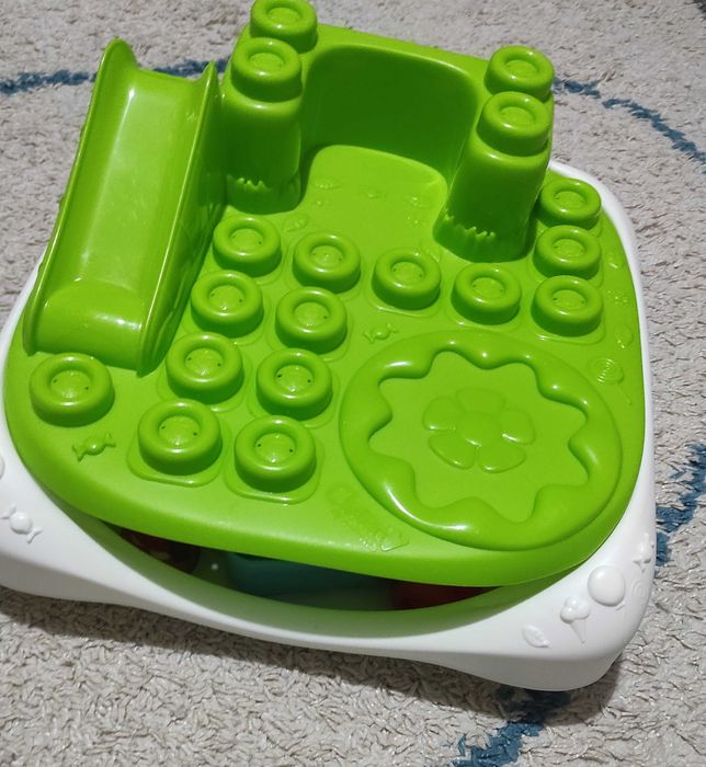 Jucărie  pentru bebeluși